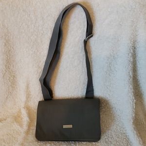 baggallini grey crossbody expandable purse